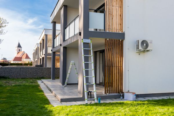 Cost of Leaking Balcony Repair in Saint Joseph