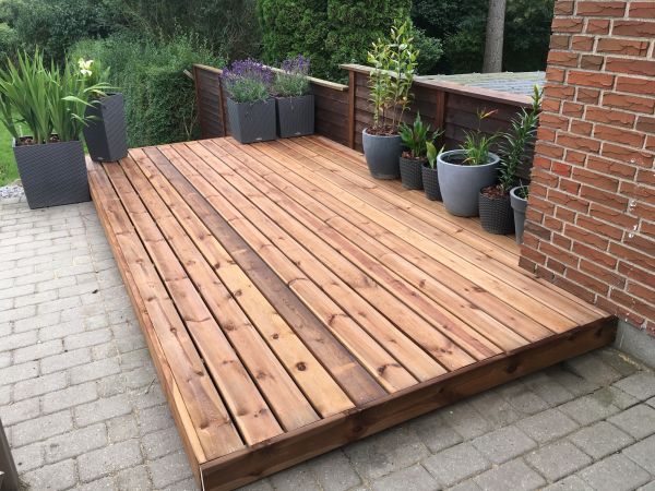 Platform Deck Installation in Saint Joseph
