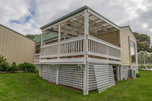 Cost of Deck Lattice Replacement in Saint Joseph